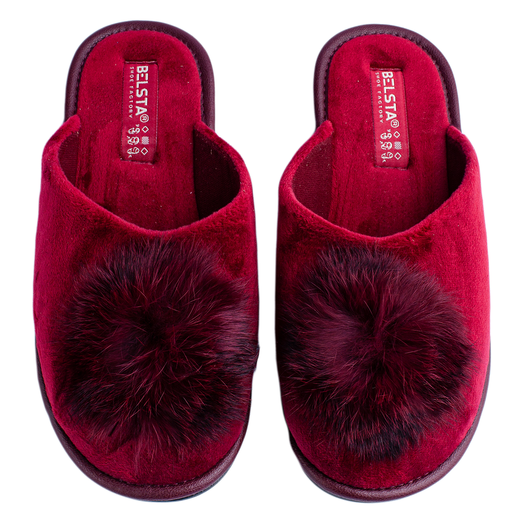 Indoor closed women's velvet slippers decorated with fur