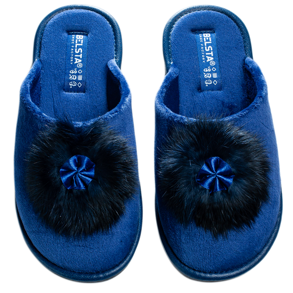 Indoor closed women's velvet slippers decorated with fur