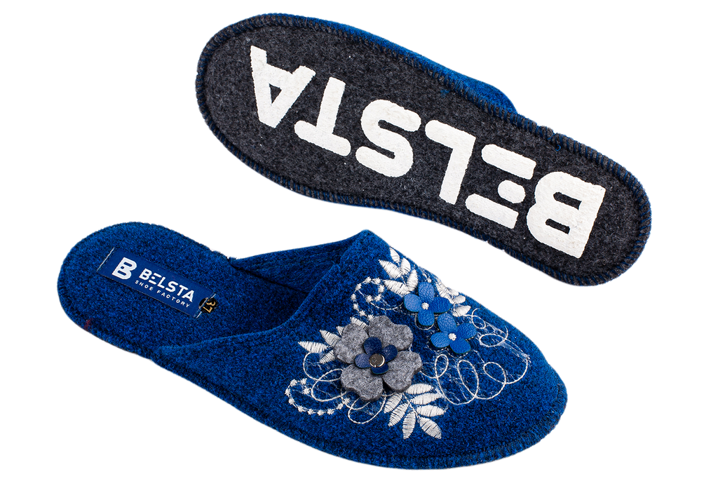 Women's closed slippers BELSTA made of dark blue Italian felt, decorated with embroidery and a floral appliqué